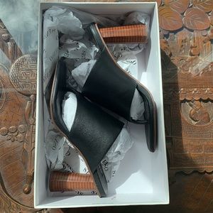 Nina square-toe sandals